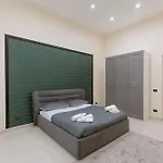 Deluxe Maison Pochet *